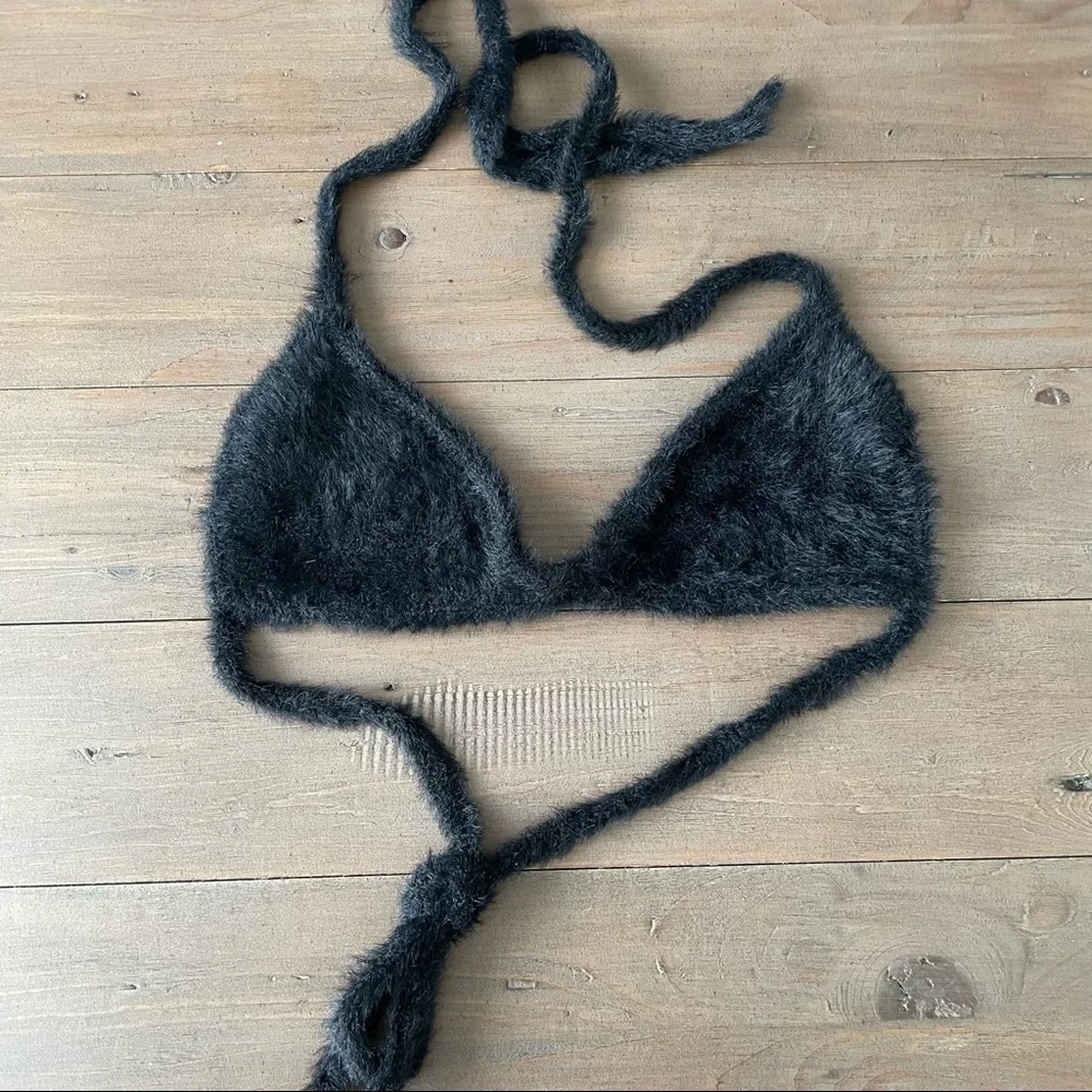 Frankies Bikinis black broadwalk fuzzy bikini top NWT